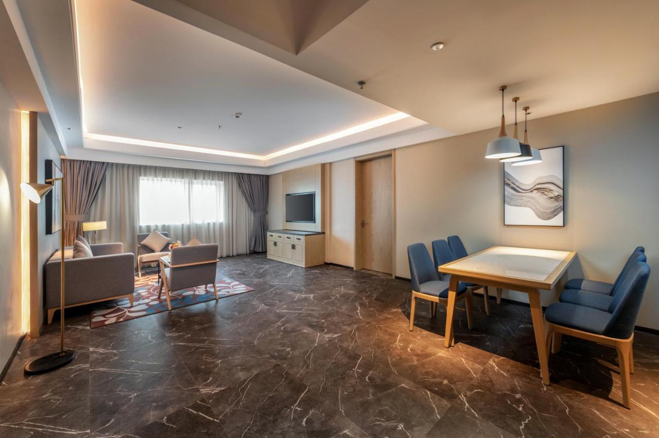 Aber Bani Amr Hotel Al Namas Exterior foto
